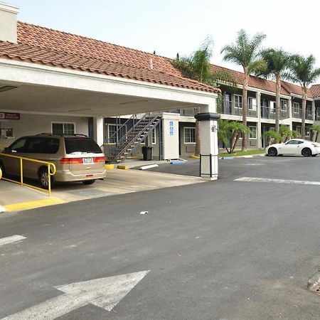 Welcome Inn Corona Exterior foto