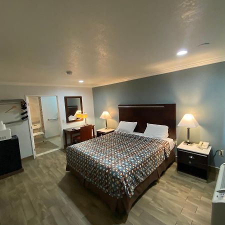 Welcome Inn Corona Exterior foto