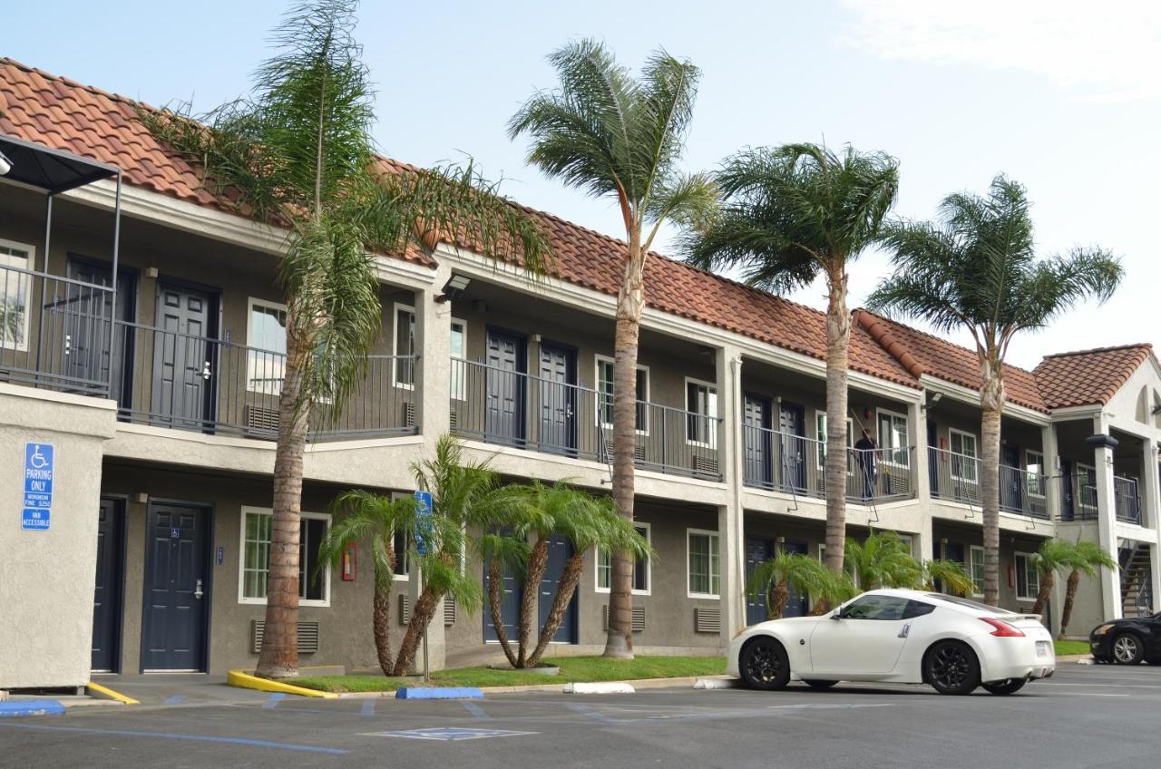 Welcome Inn Corona Exterior foto