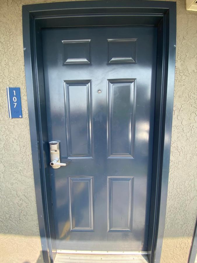 Welcome Inn Corona Exterior foto