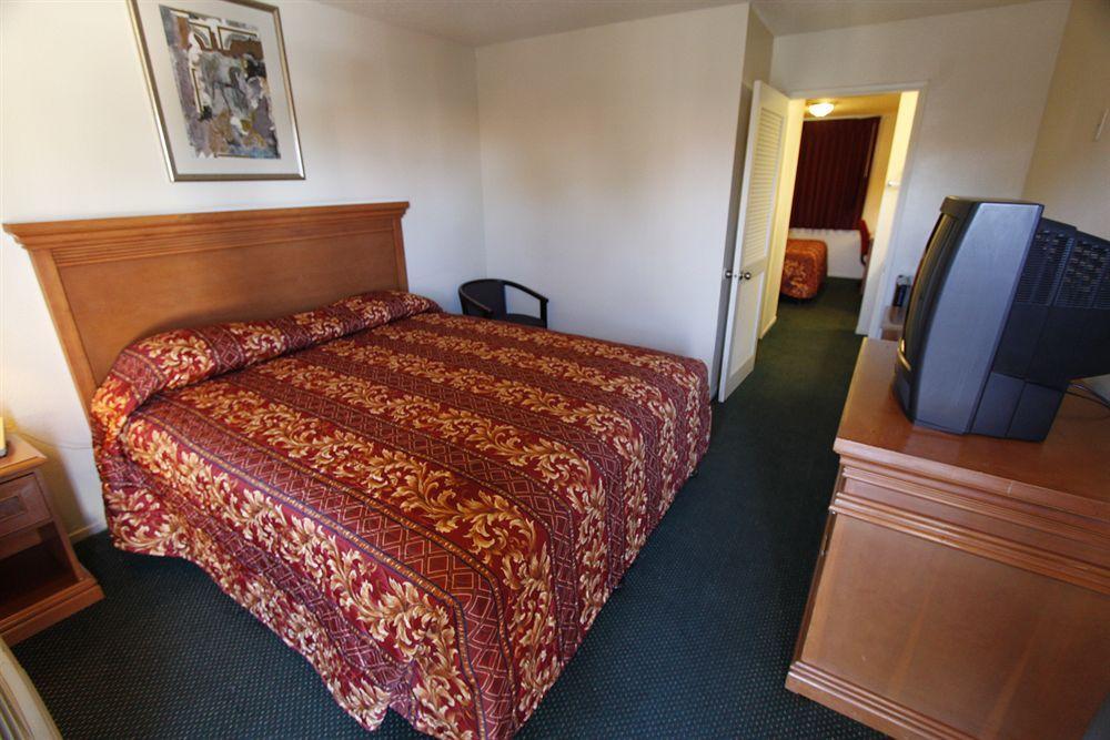 Welcome Inn Corona Exterior foto