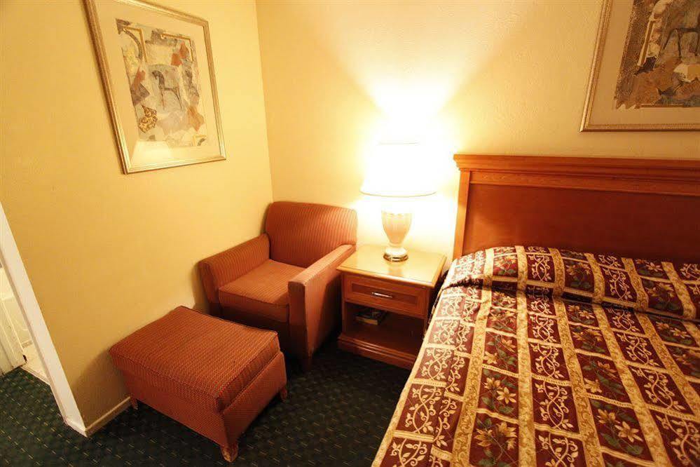 Welcome Inn Corona Exterior foto